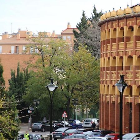 Amplio Apartamento Plaza De Toros Saragossa Zewnętrze zdjęcie